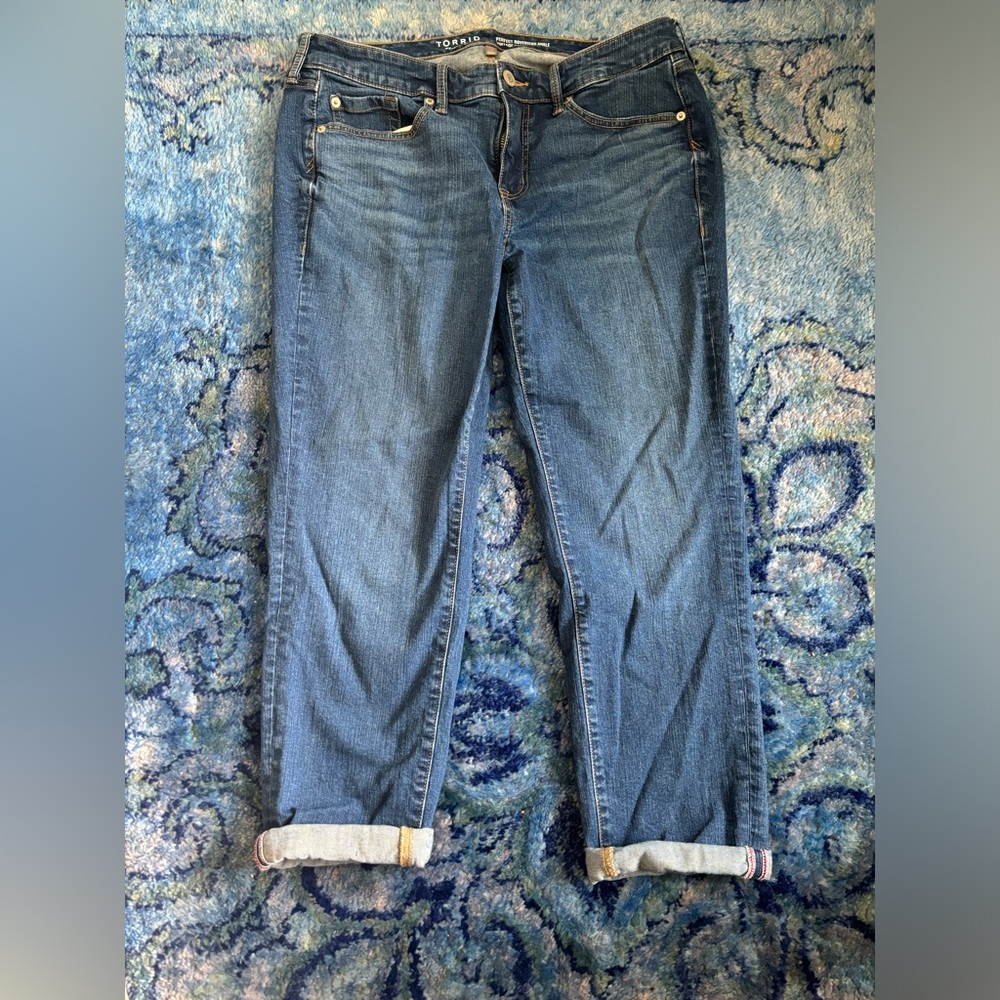 Torrid Perfect Boyfriend ankle vintage stretch jeans size 12r